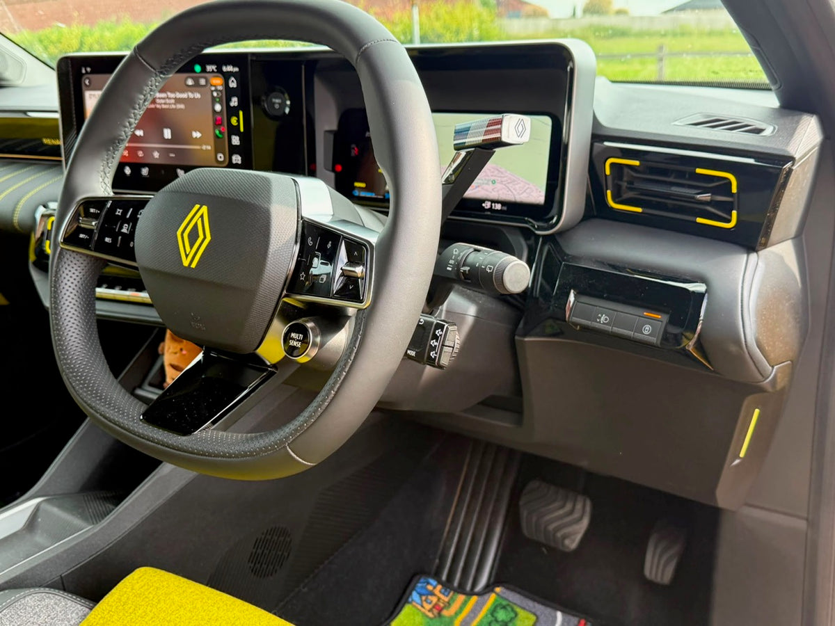 Renault 5 Etech Vent & Steering Wheel Overlay Kit - Yellow