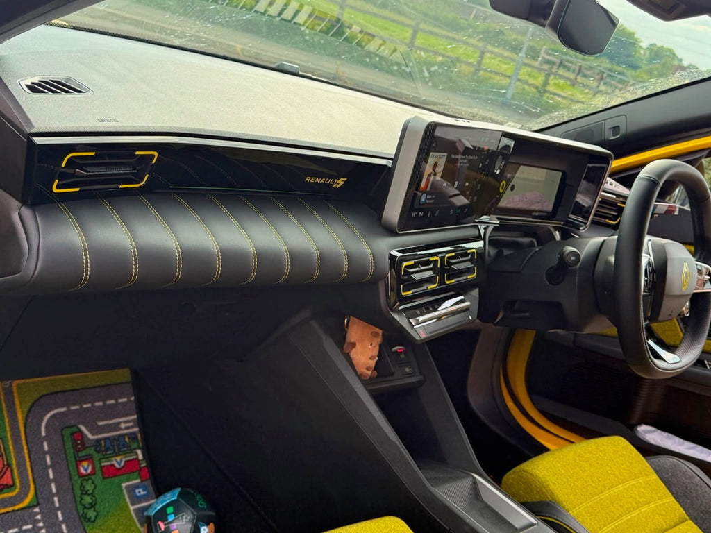 Renault 5 Etech Vent & Steering Wheel Overlay Kit - Yellow