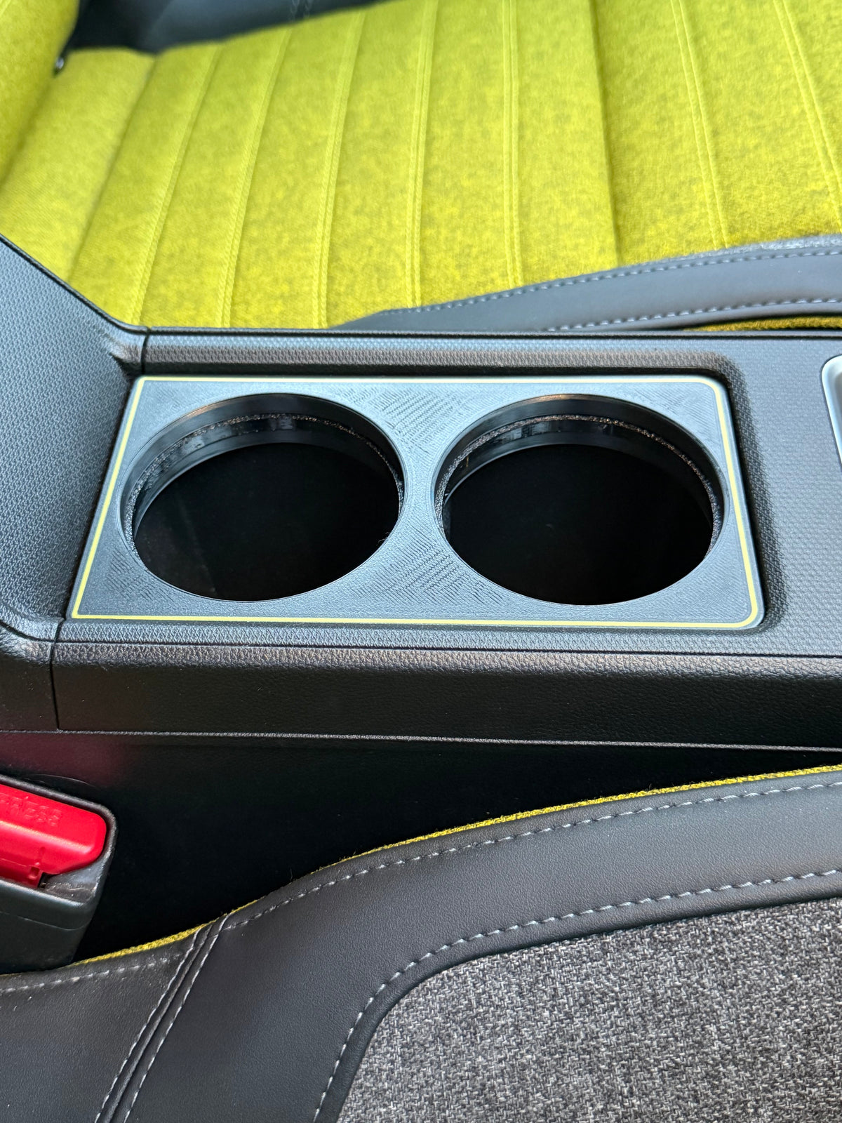 Double Cup Holder for Renault 4 and Renault 5 ETech